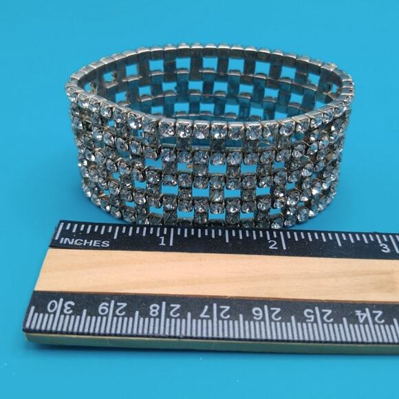 Vintage Clear Rhinestone Stretch Bracelet Silver Tone Wide Sparkling Cuff - Picture 6 of 9
